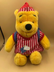 Winnie The Pooh Bear Disney Mattel 1998 Plush Stuffed Toy Doll Detachable Bag