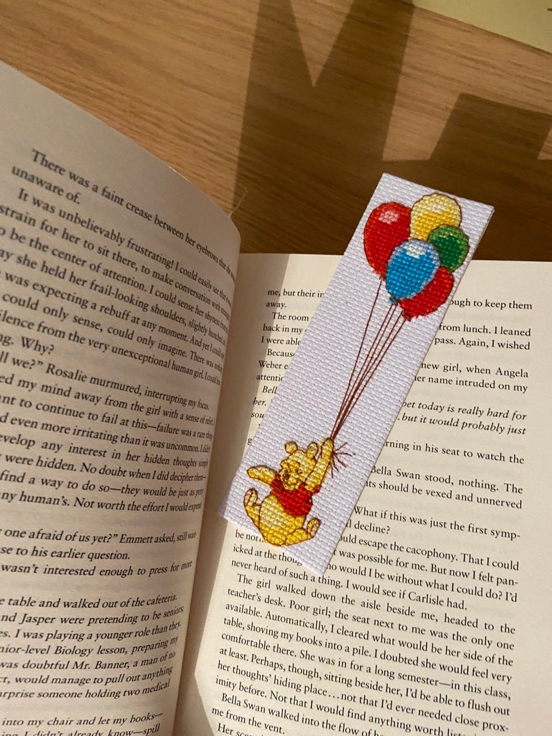 Winnie the Pooh Bookmark ??? Pooh Country