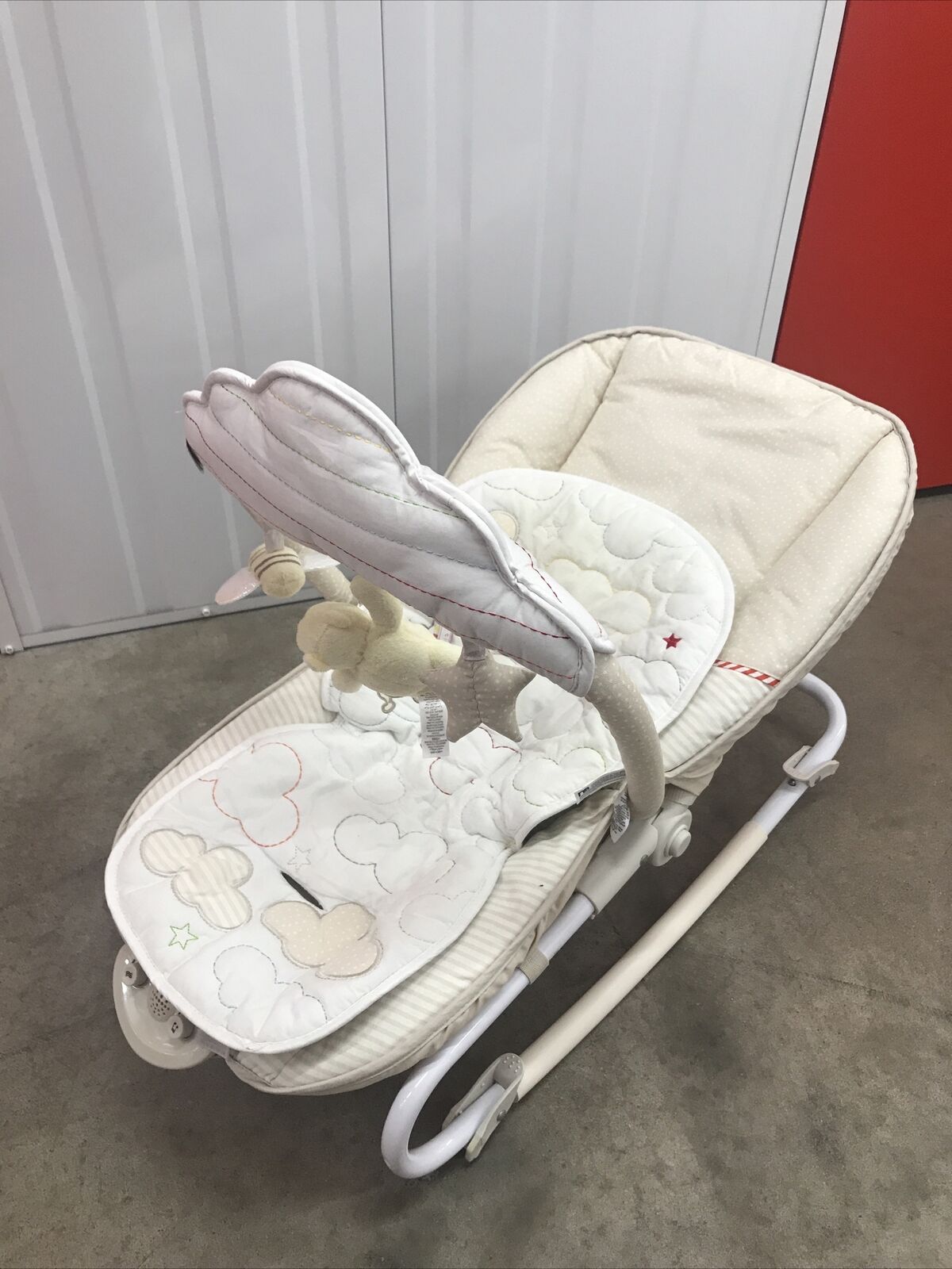 Winnie the Pooh Rocker A Classic Children’s Favorite – Pooh Country